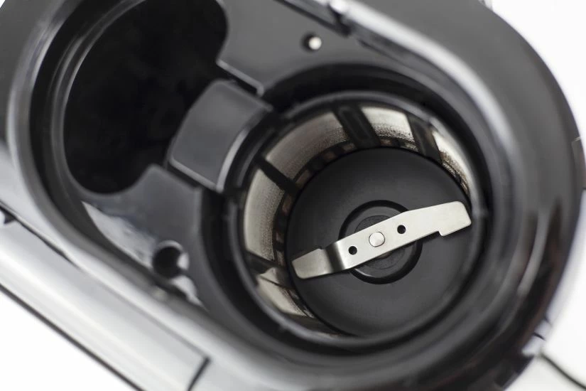 CASO Coffee Compact Coffee Maker With Integrated Grinder 5 CASO Coffee Compact Coffee Maker With Integrated Grinder - Image 5