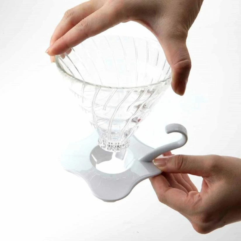 Hario V60 Glass Coffee Dripper Size 02 4 Hario V60 Glass Coffee Dripper Size 02 - Image 4